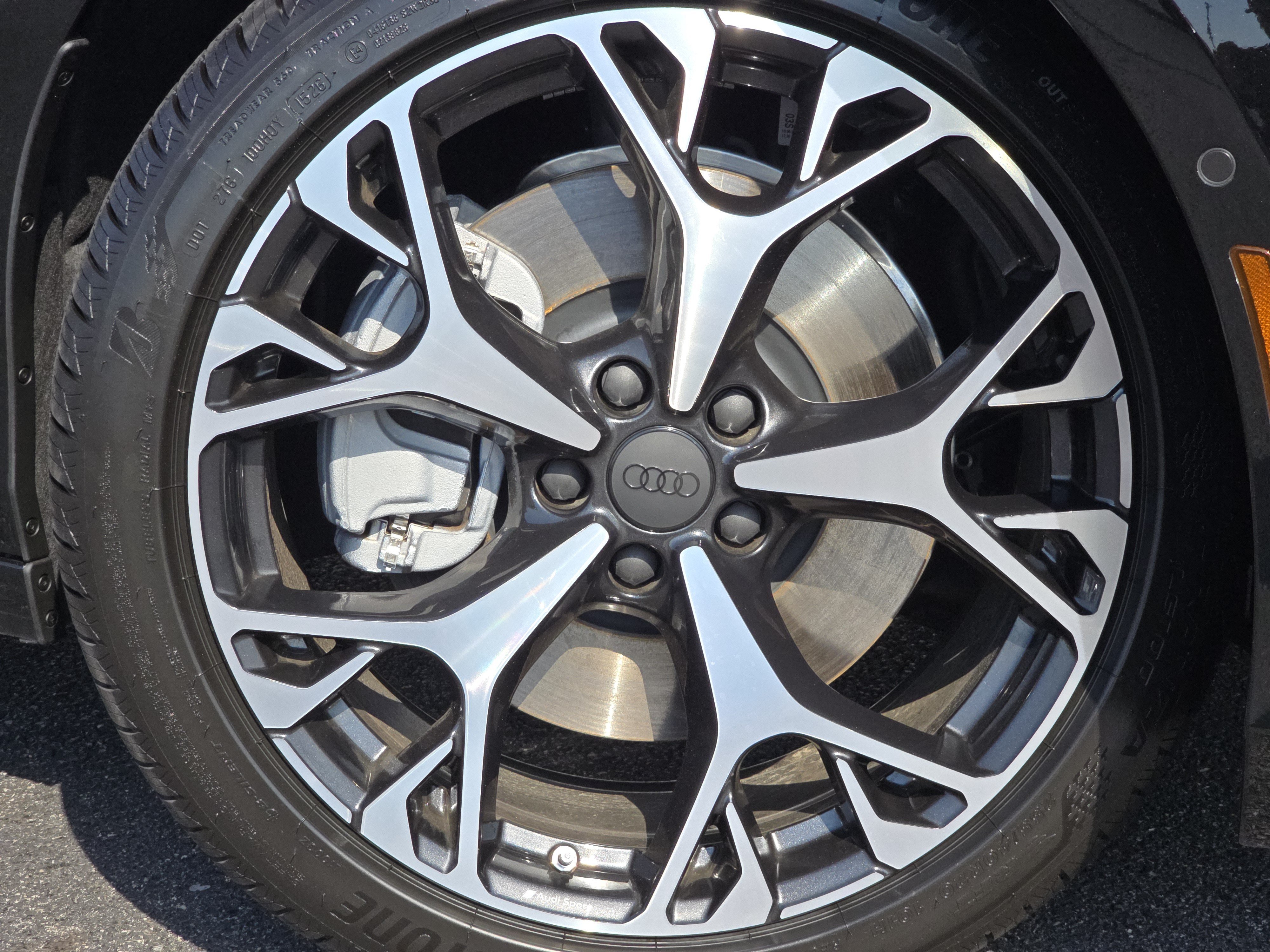 New 2026 Audi A6 Premium Plus AWD/4WD image 16