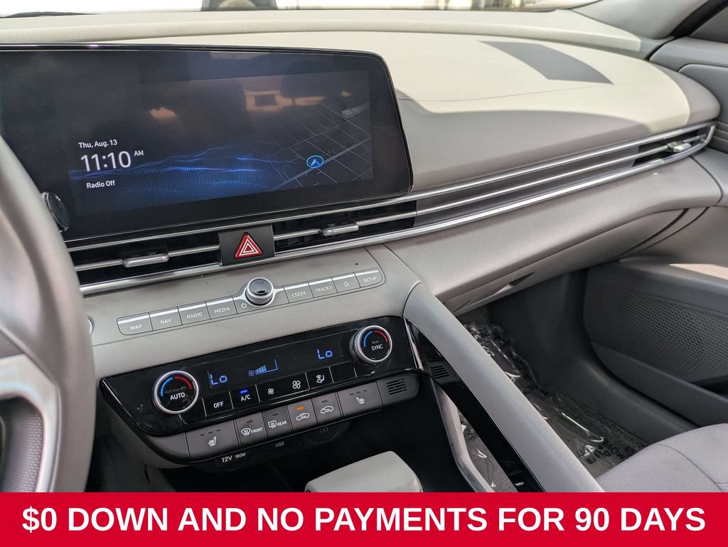 Used 2025 Hyundai Elantra SEL FWD image 15