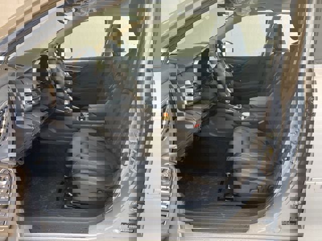 Used 2025 Subaru Legacy Limited image 9