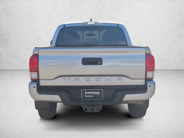 Used 2017 Toyota Tacoma TRD Sport RWD image 7