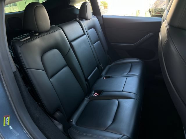 Used 2023 Tesla Model Y Long Range AWD/4WD image 54
