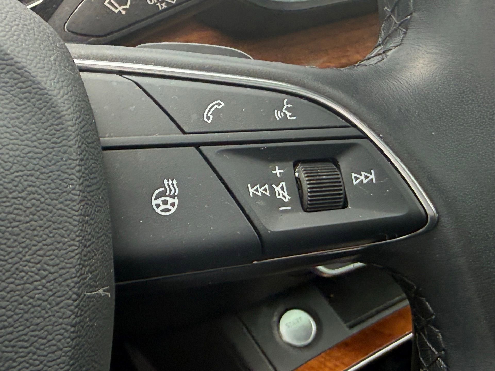 Used 2023 Audi Q5 2.0T Premium w/ Convenience Package AWD/4WD image 26