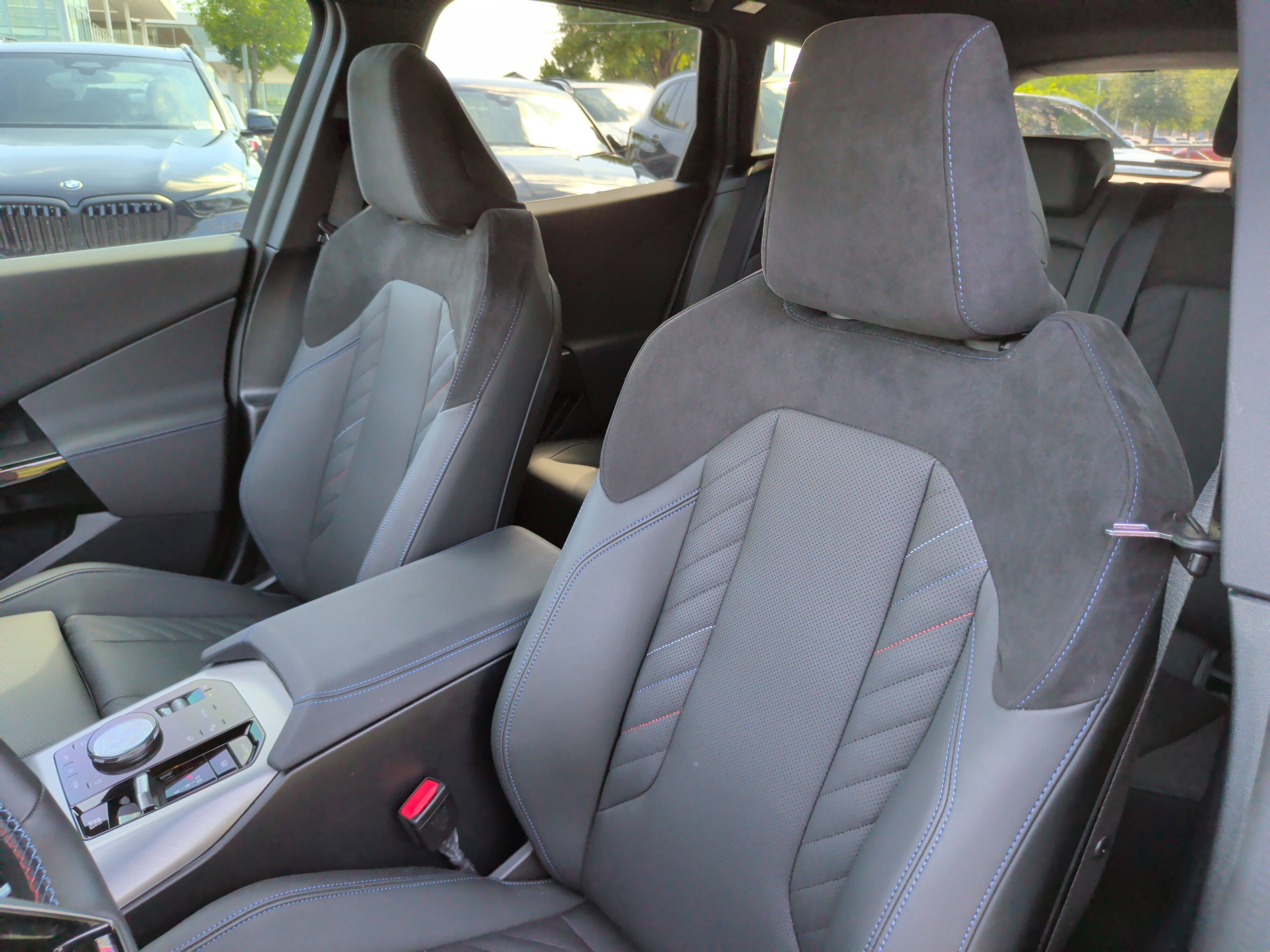 Certified 2025 BMW X3 M50 w/ Premium Package AWD/4WD image 26