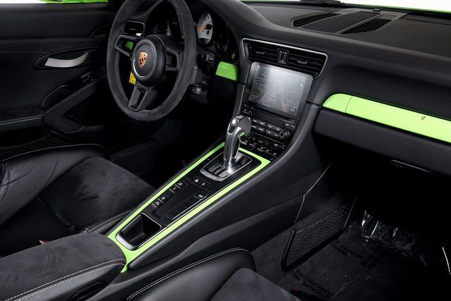 Used 2019 Porsche 911 GT3 RS w/ Light Design Package RWD image 31
