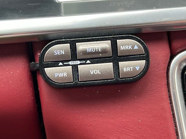 Used 2018 Porsche Panamera 4S image 11