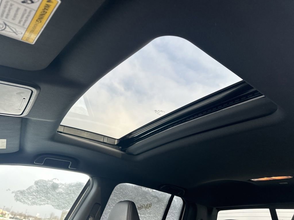 Used 2023 Honda Ridgeline Black Edition image 6