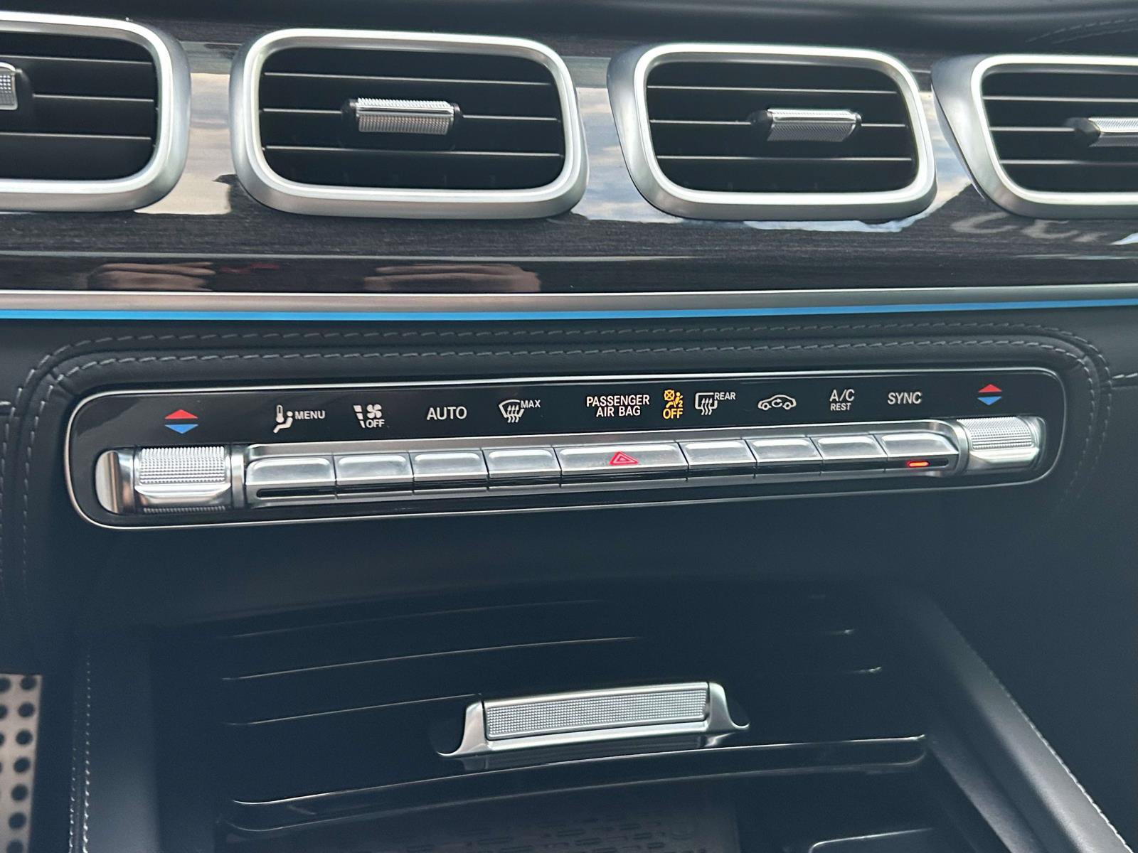 Certified 2022 Mercedes-Benz GLE 53 AMG 4MATIC image 34