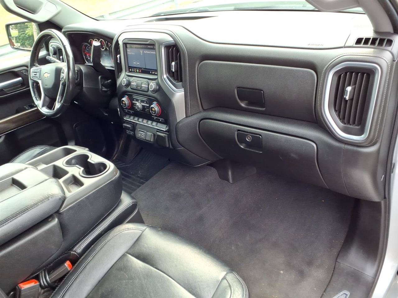 Used 2019 Chevrolet Silverado 1500 LT w/ All-Star Edition AWD/4WD image 12