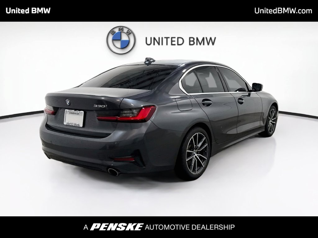 Used 2021 BMW 330i Sedan RWD image 5