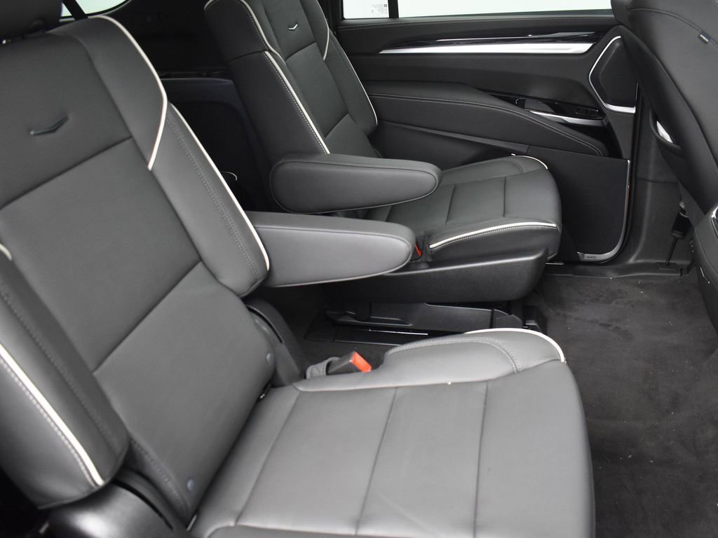 Certified 2026 Cadillac Escalade ESV Sport w/ Touring Package image 36