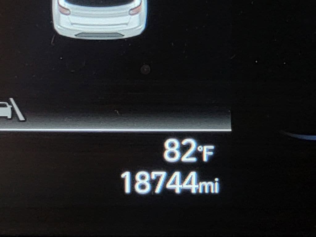 Used 2025 Hyundai Venue SEL FWD image 5