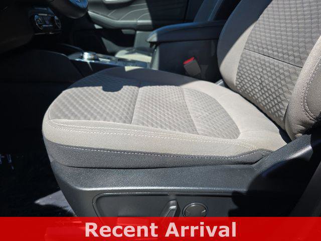 Used 2021 Ford Escape SE w/ SE Sport Appearance Package AWD/4WD image 32