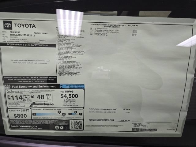 New 2026 Toyota Prius Plug-In Hybrid FWD image 7