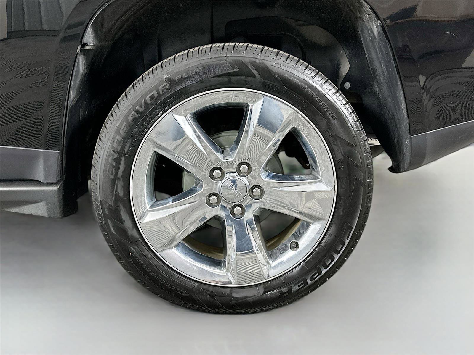 Used 2014 Jeep Compass Latitude w/ Premium Sound Group FWD image 27