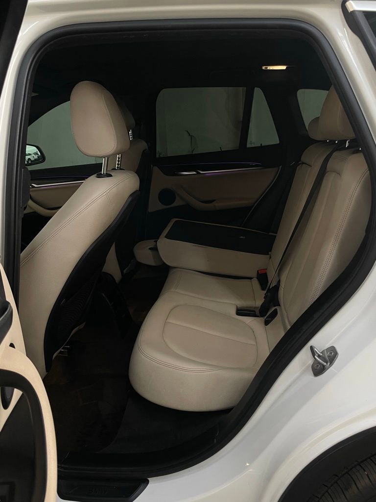 Used 2020 BMW X1 sDrive28i w/ Convenience Package image 12
