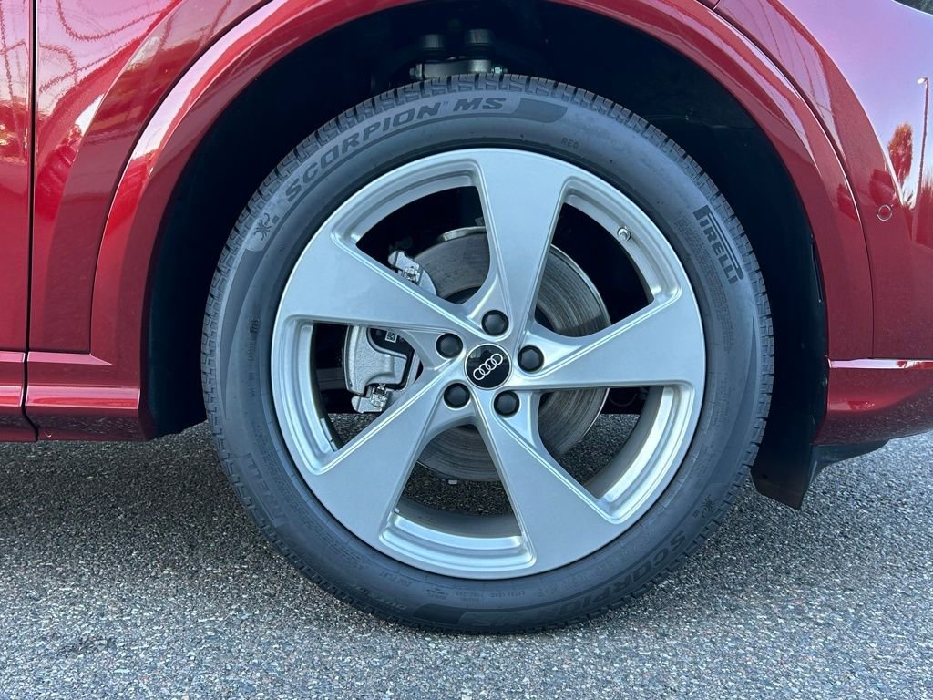 New 2025 Audi Q5 Prestige image 42