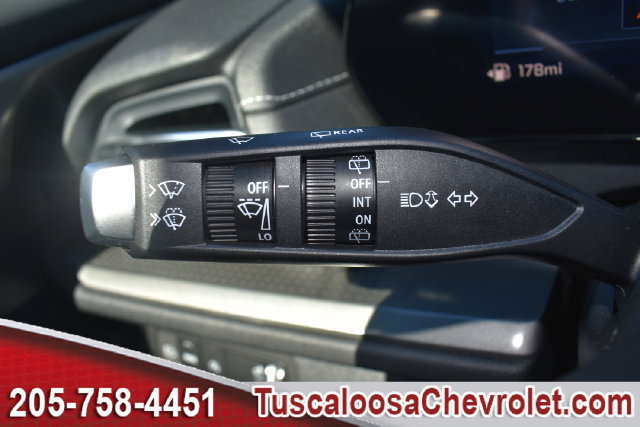 New 2027 Chevrolet Traverse LT w/ Driver Confidence Package FWD image 25