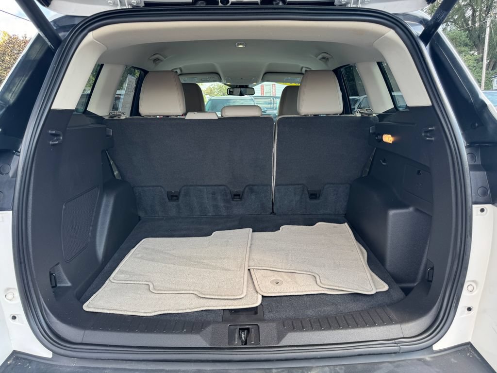 Used 2016 Ford Escape Titanium FWD image 11