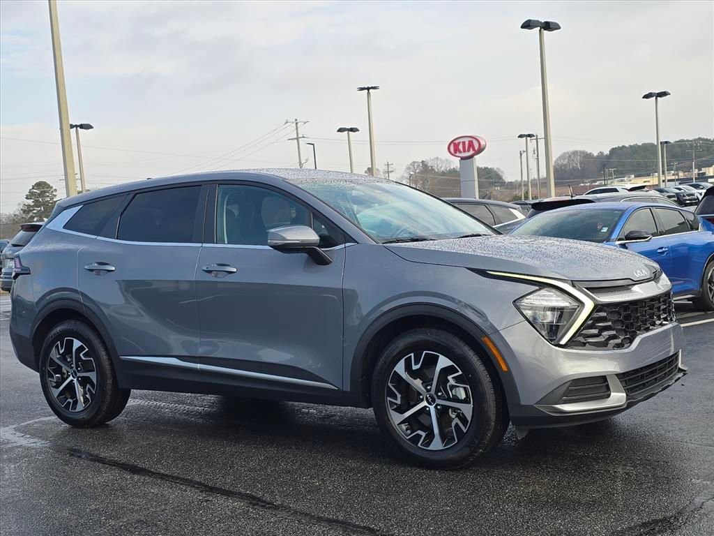 Used 2023 Kia Sportage EX image 1