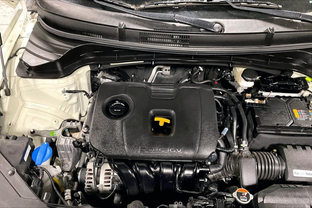 Used 2025 Kia Soul LX w/ LX Technology Package FWD image 38