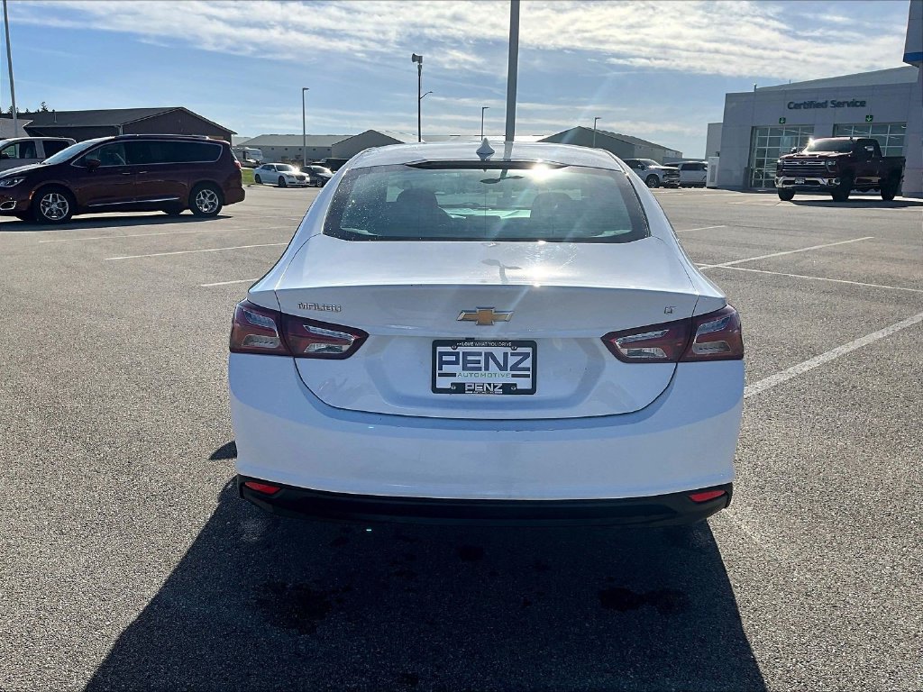 Used 2022 Chevrolet Malibu LT FWD image 6