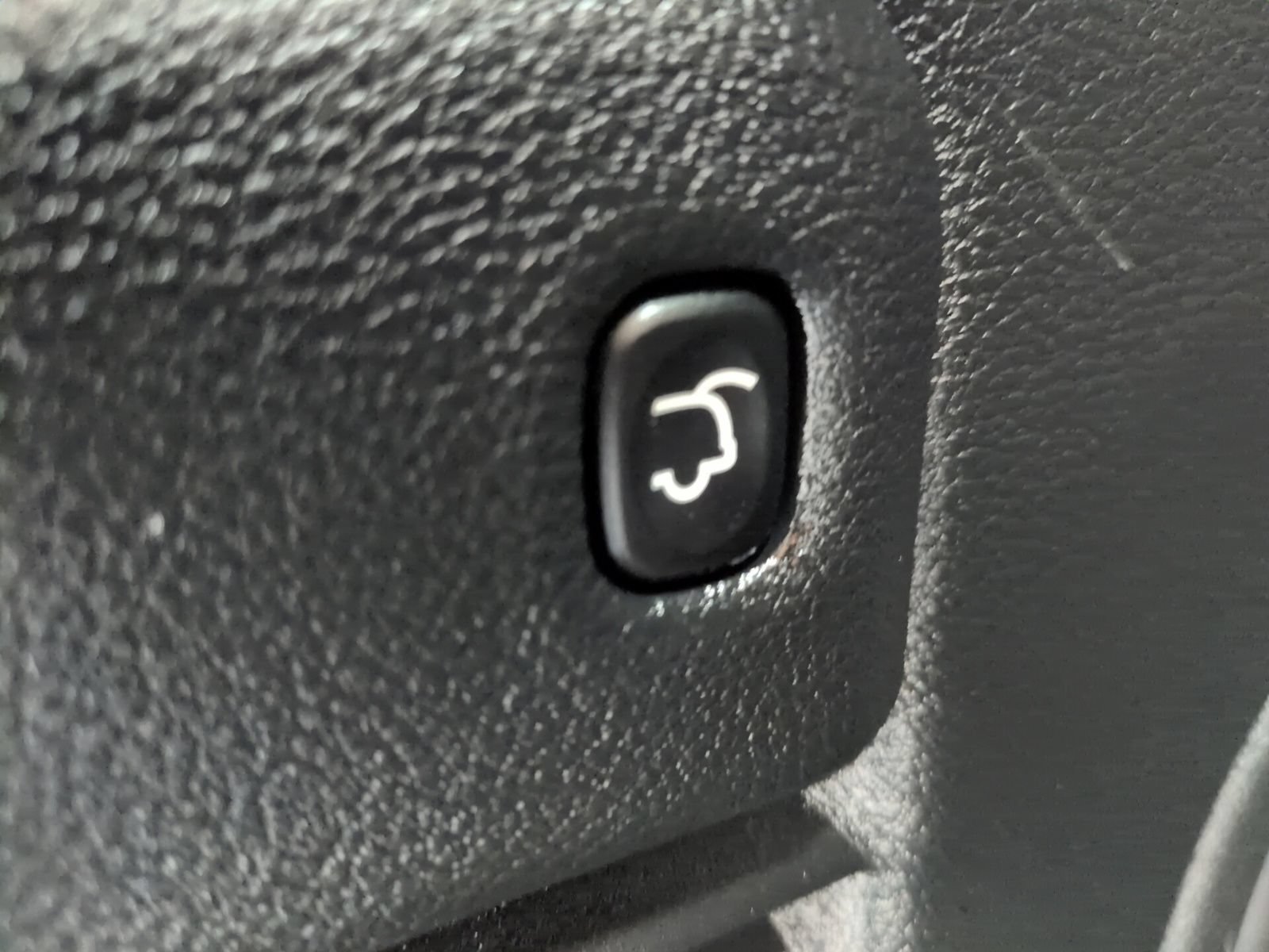 Used 2021 Jeep Grand Cherokee Limited AWD/4WD image 13