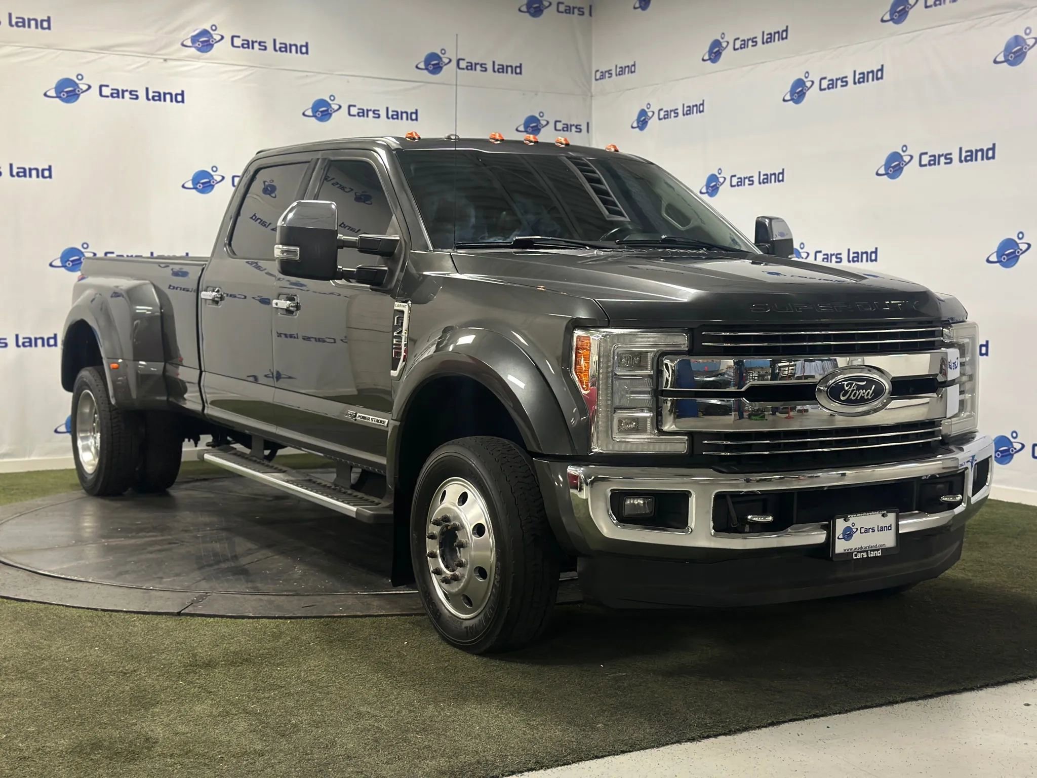 Used 2017 Ford F450 Lariat w/ Lariat Ultimate Package AWD/4WD image 1