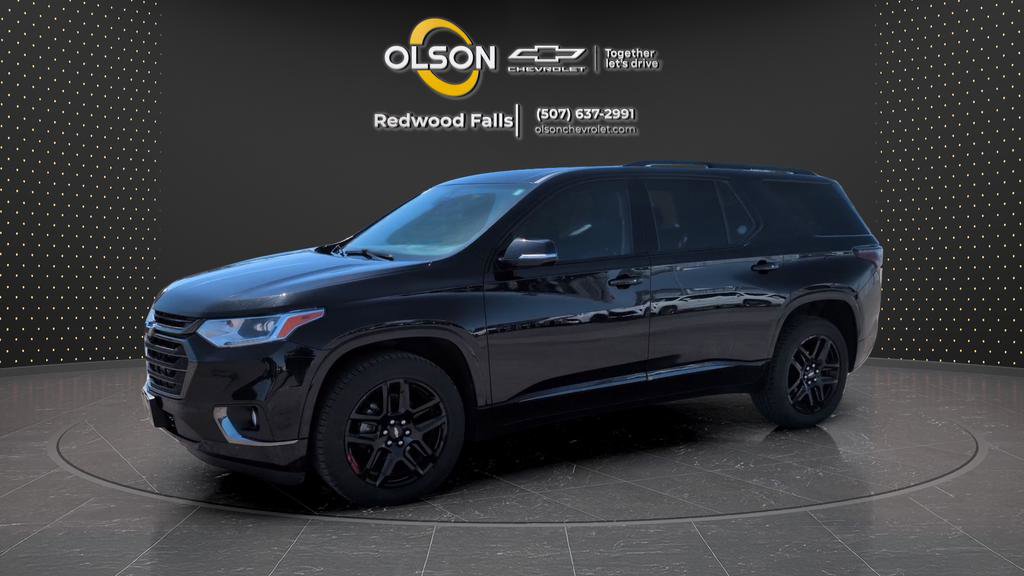 Used 2019 Chevrolet Traverse Premier w/ Redline Edition AWD/4WD image 2