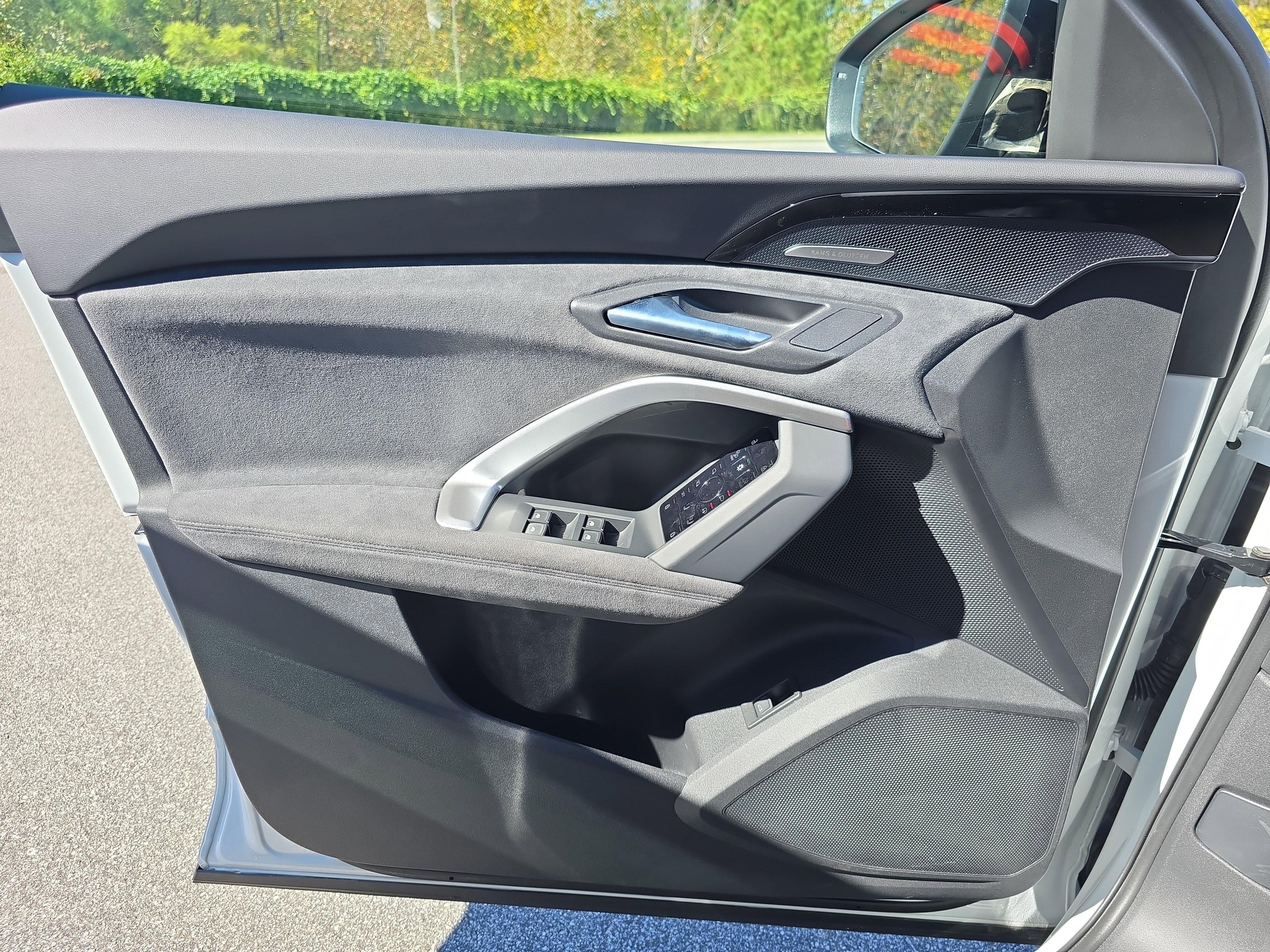 New 2025 Audi SQ5 Premium Plus image 24