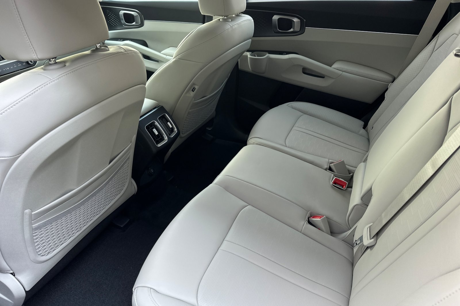 New 2026 Kia Sorento EX FWD image 12