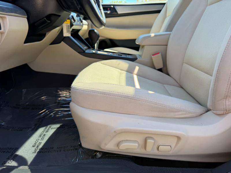 Used 2016 Subaru Legacy 2.5i Premium w/ Popular Package #3 AWD/4WD image 27