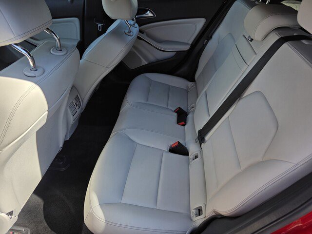 Used 2020 Mercedes-Benz GLA 250 image 14