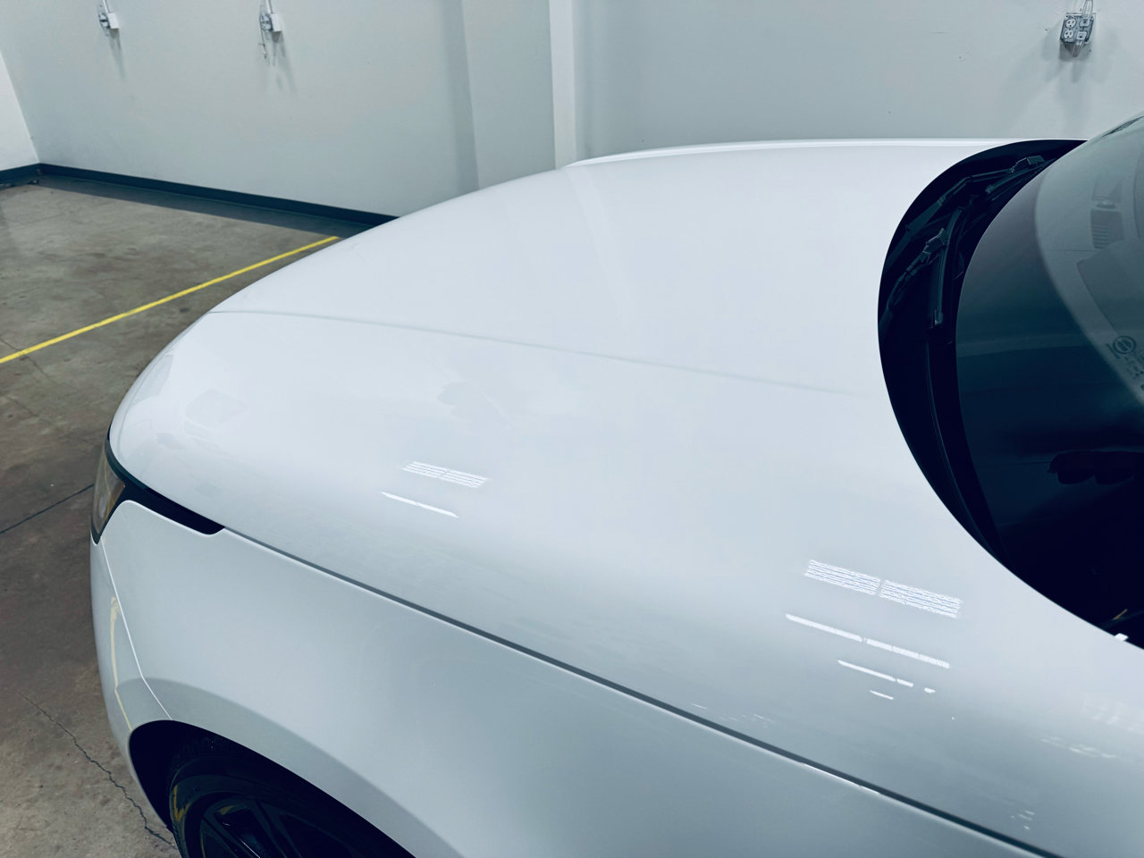 Used 2025 Land Rover Range Rover Long Wheelbase SE image 13