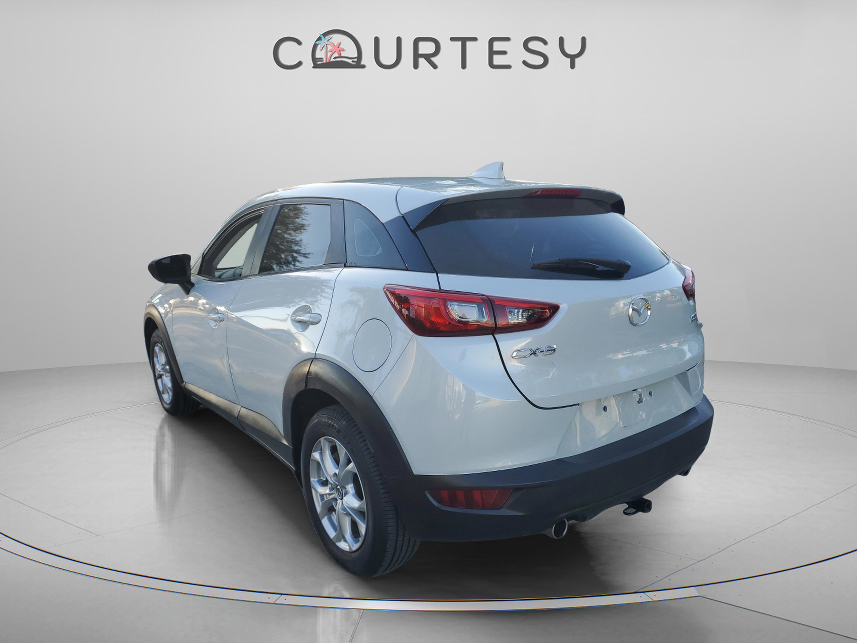 Used 2017 MAZDA CX-3 Sport image 2