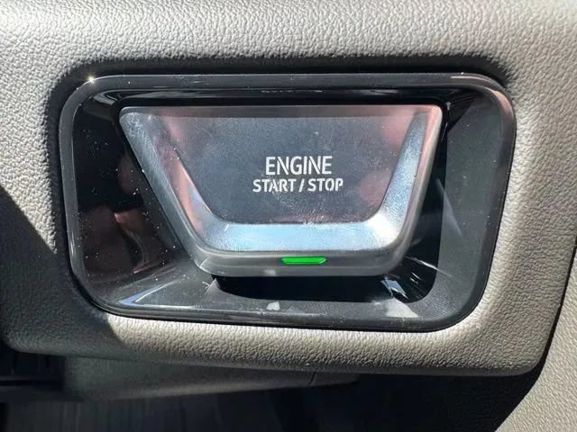 New 2026 GMC Yukon AT4 w/ AT4 Premium Plus Package AWD/4WD image 28