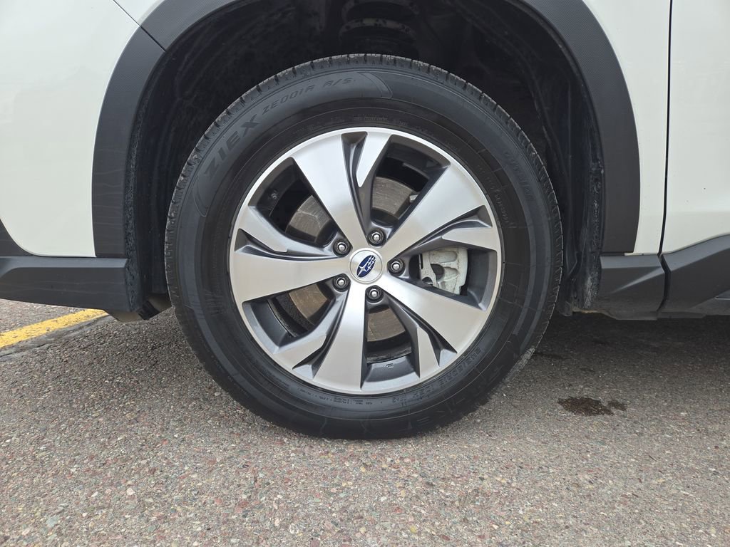 Used 2023 Subaru Ascent Premium w/ Convenience Package AWD/4WD image 10