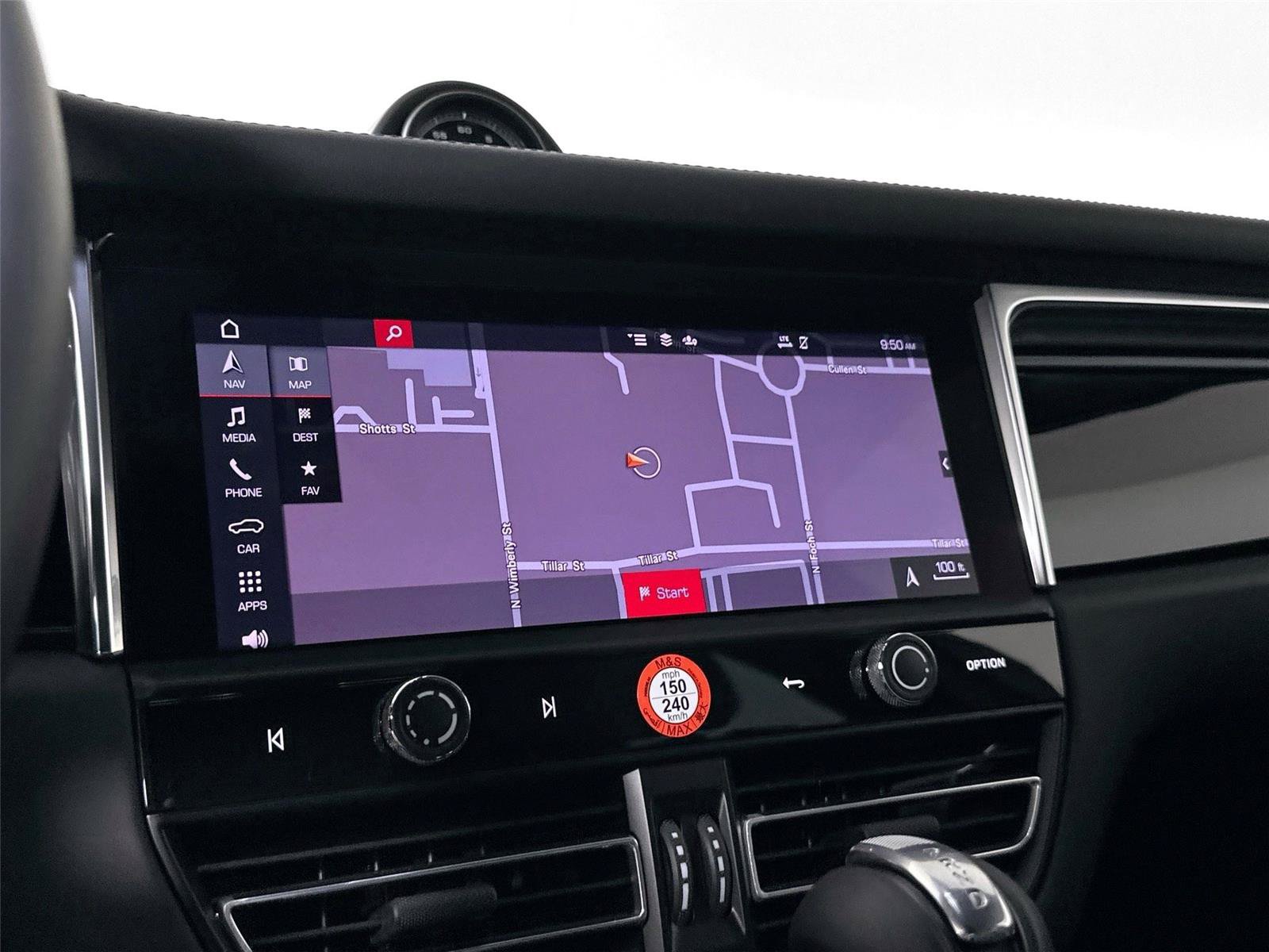 Certified 2025 Porsche Macan GTS AWD/4WD image 22