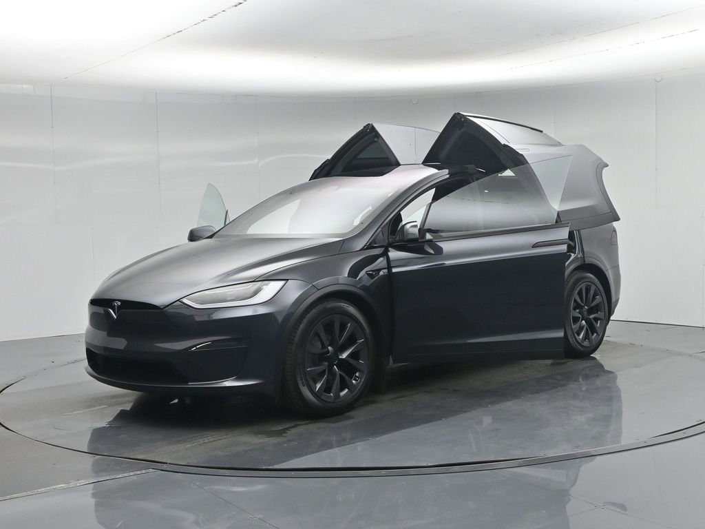Used 2024 Tesla Model X image 26