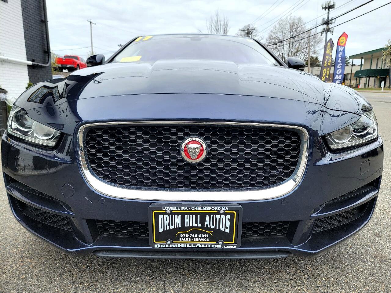 Used 2017 Jaguar XE Prestige image 9