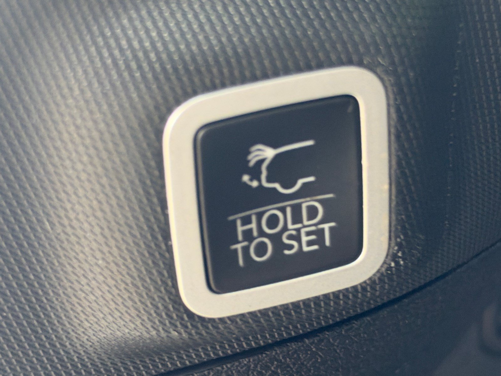Used 2024 Jeep Grand Cherokee Limited 4xe AWD/4WD image 19