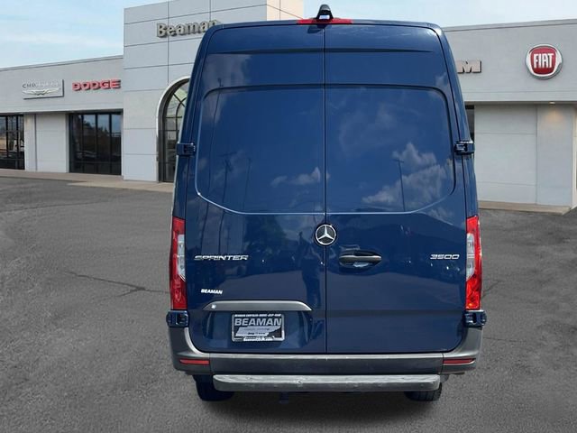 Used 2022 Mercedes-Benz Sprinter 3500 image 6