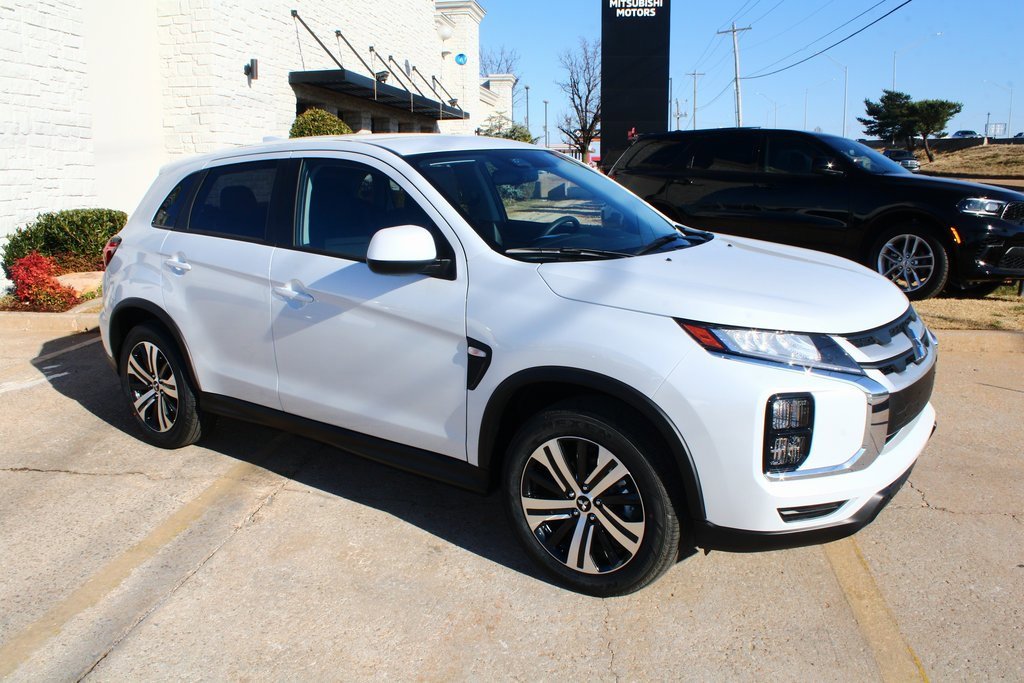 New 2026 Mitsubishi Outlander Sport ES image 6