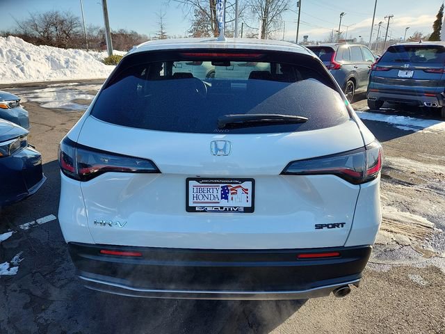 Used 2024 Honda HR-V Sport image 5