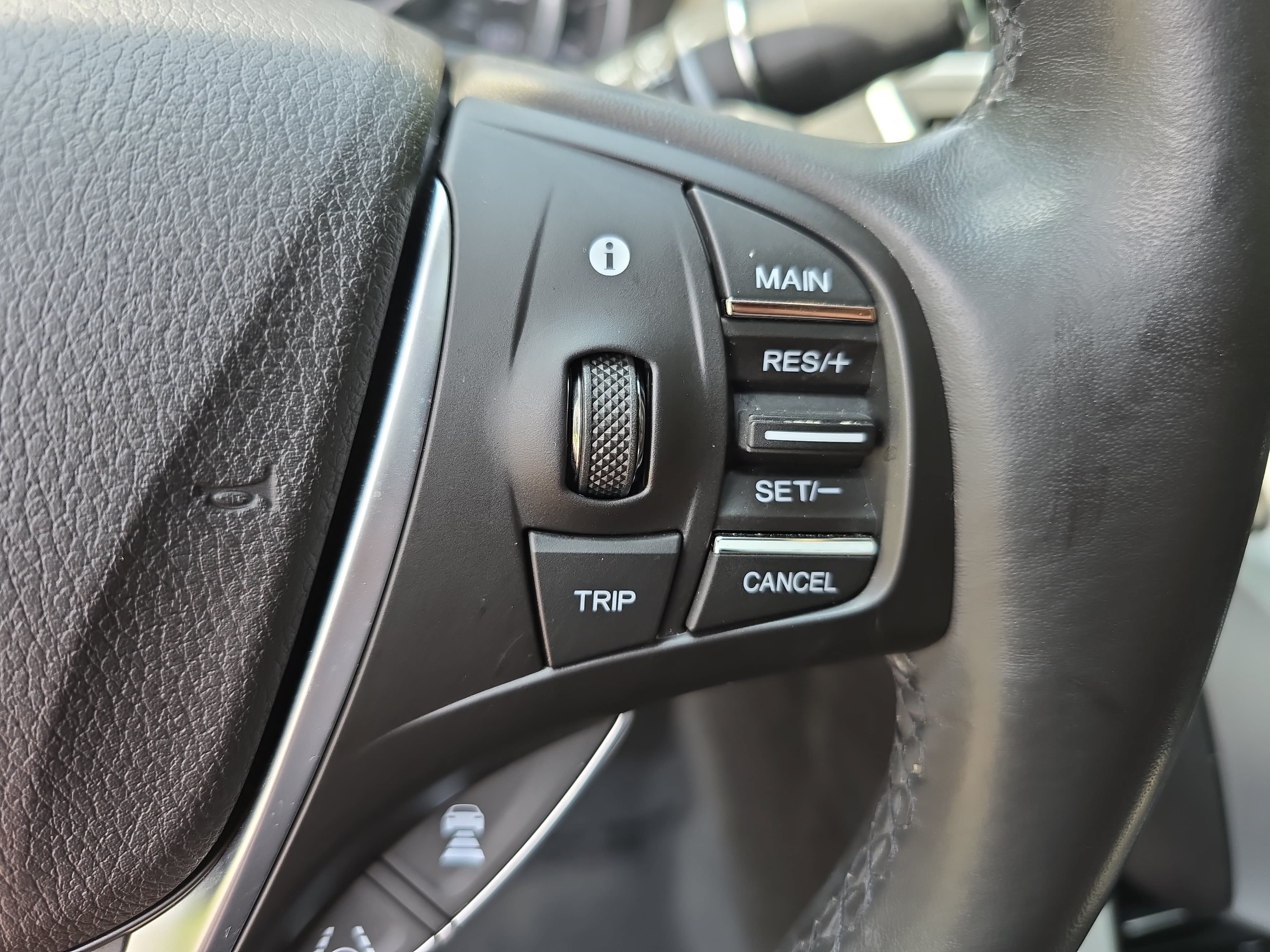 Used 2018 Acura TLX w/ Technology Package FWD image 19