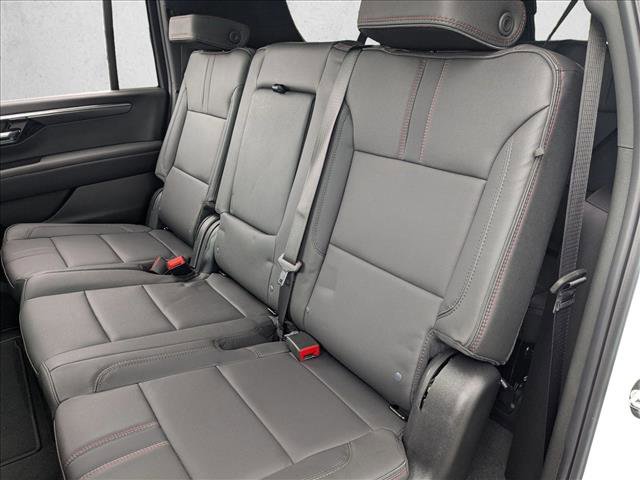 New 2026 Chevrolet Suburban RST image 16