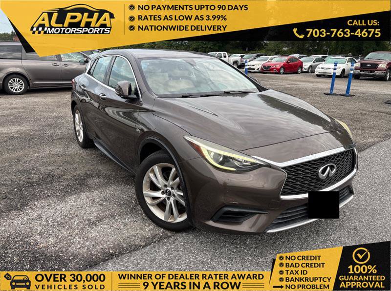Used 2017 INFINITI QX30 w/ Cargo Package
