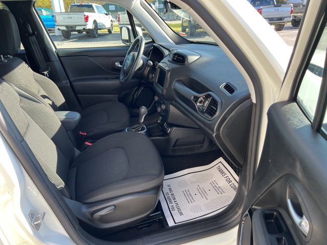 Used 2020 Jeep Renegade Altitude image 11