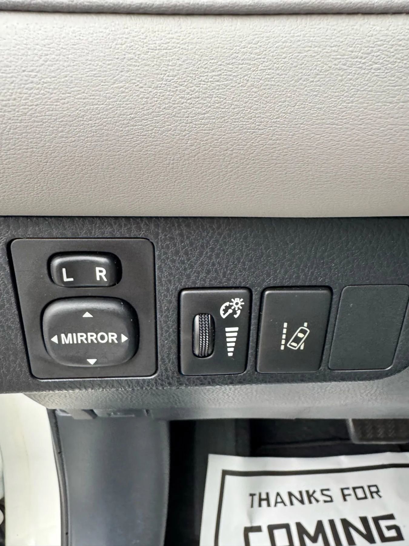 Used 2017 Toyota RAV4 Limited w/ Advanced Technology Package image 30