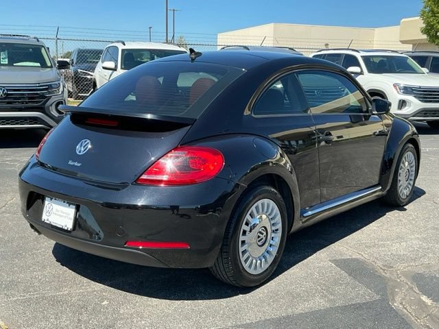Used 2016 Volkswagen Beetle 1.8T Classic FWD image 3