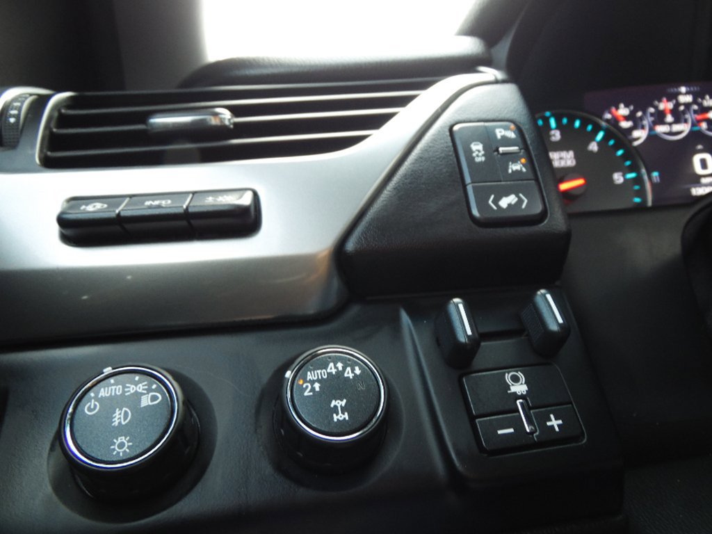 Used 2018 Chevrolet Tahoe Premier image 14